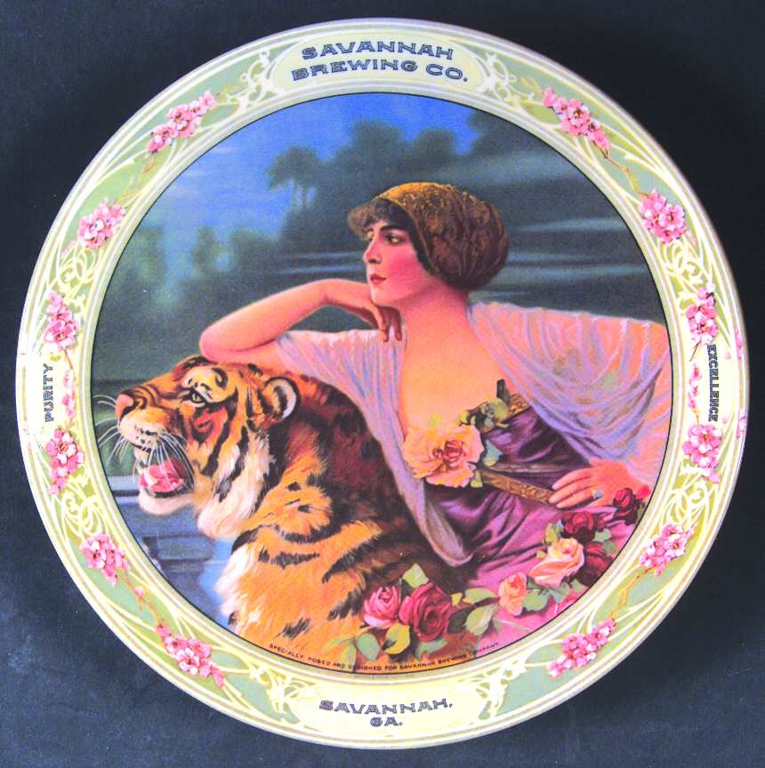 Nostalgia Savannah Beer Girl - Boxed