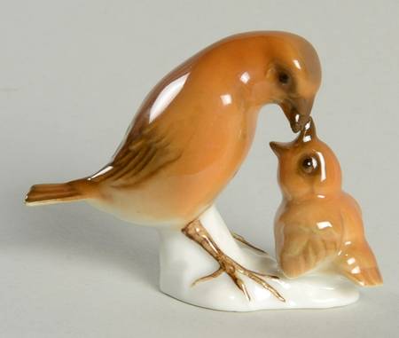 Birds Feeding - No Box