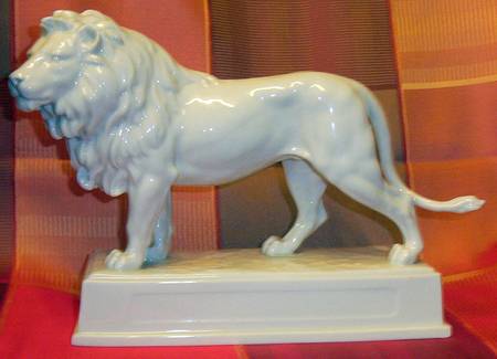Wild Animals Lion On Pedestal-White/Medium - Boxed