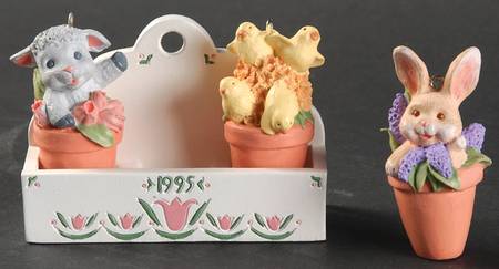 1995 Hallmark Easter Ornaments by Hallmark Gold Crown