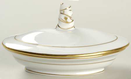 Golden Edge Newer (HDE) Oval Box W/Mandarin Finial