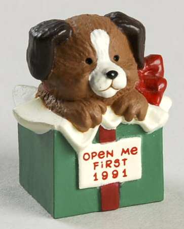 Merry Miniatures 1991 Puppy In Gift - Boxed