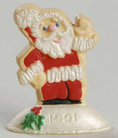 Merry Miniatures 1991 by Hallmark Gold Crown