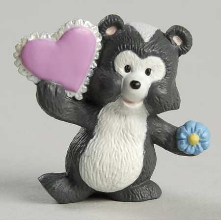 Merry Miniatures 1993 Skunk With Lacy Heart  - Boxed