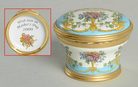 Mother's Day Box With Love On Mother's Day-2000 - Boxed
