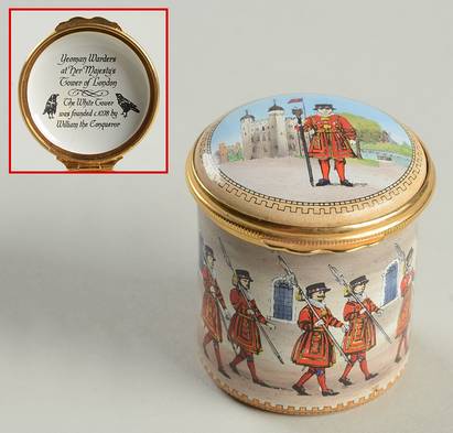 Halcyon Days Box Yeoman Warders-Tower Of London - Boxed