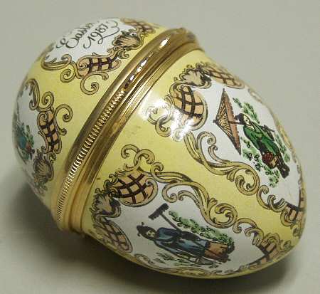 Easter Annual Box Easter Egg-1987 - Boxed