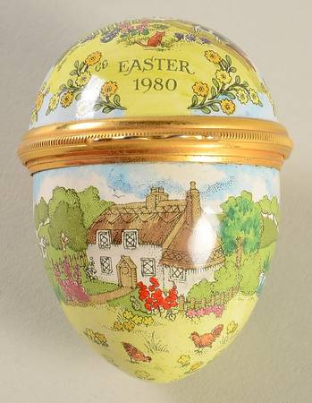 Easter Annual Box Easter Egg-1980 - Boxed