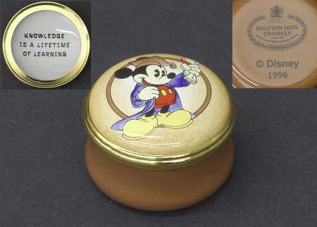 Disney Classics Box Knowledge Is A Lifetime Of Learning - Boxed