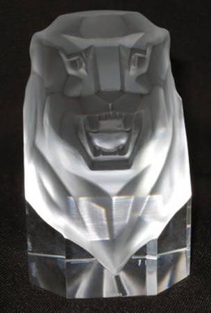 Hoya Figurines Lion Head - Boxed
