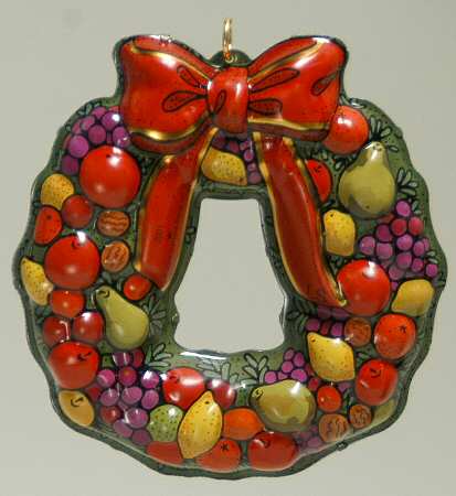 2001 Hallmark Christmas Ornaments Wreath Of Evergreens - Boxed