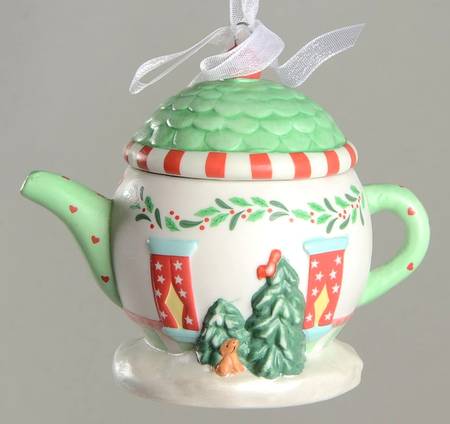 2001 Hallmark Christmas Ornaments Cozy Home - Boxed