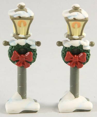 Hummel Bavarian Christmas Holiday Lights-Street Lanterns-Set Of 2 - No Box