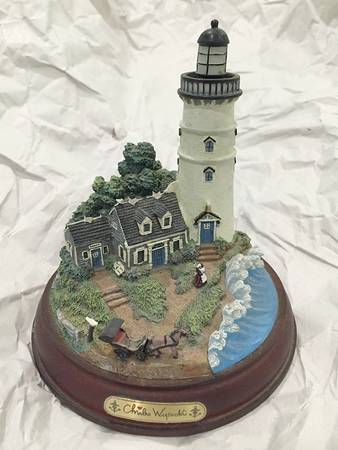 Charles Wysocki's Lighthouses Lighting The Way Home - Boxed