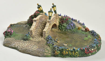 Thomas Kinkade's Lamplight Village Lamplight Bridge - No Box