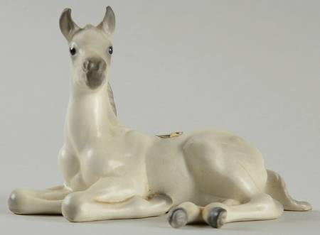 Hagen-Renaker Figurines Arabian Foal-Lying - No Box