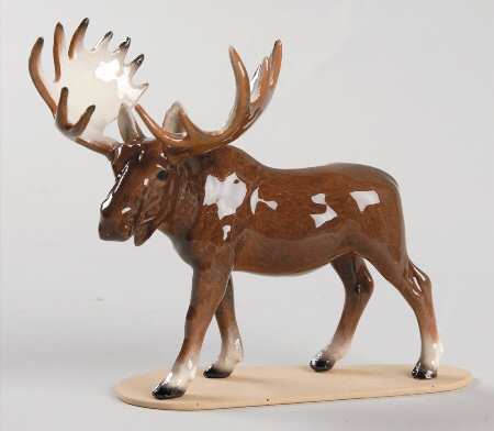 Hagen-Renaker Figurines Moose On Base - No Box