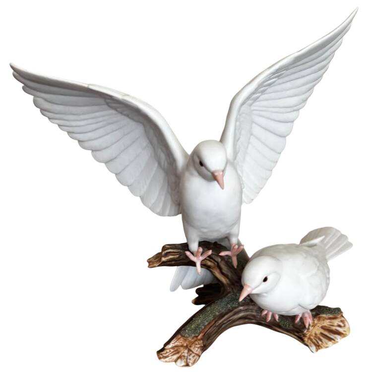 Homco Figurines White Dove's - No Box