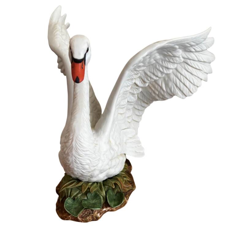 Homco Figurines White Swan - No Box