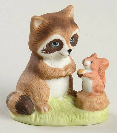 Homco Figurines Raccoon With Squirrel - No Box