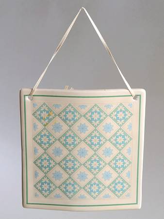 Celebration of American Quilts Maple Star - Boxed
