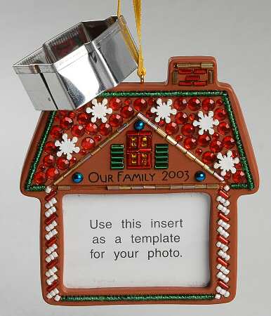 2003 Hallmark Christmas Ornaments Our Family Photo Holder - Boxed