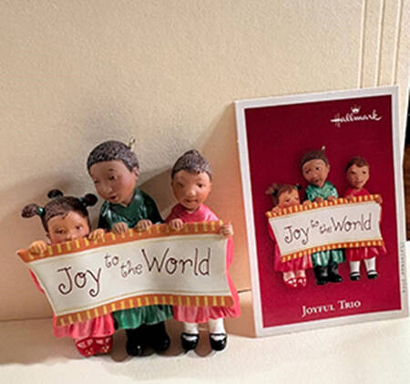 2004 Hallmark Christmas Ornaments Joyful Trio - Boxed