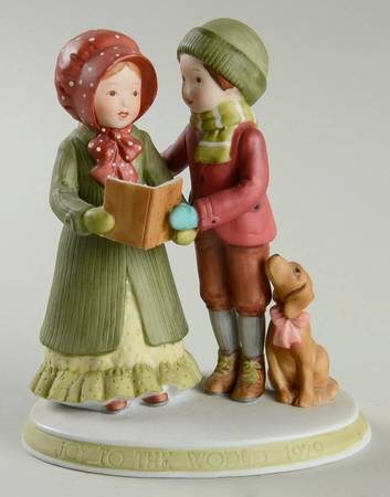 Holly Hobbie Christmas Figurine Joy To The World - No Box Nb1979