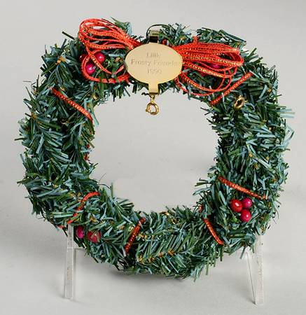 Little Frosty Friends Memory Wreath Display - Boxed
