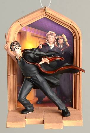 Harry Potter Creeping Along Corridors  - Boxed