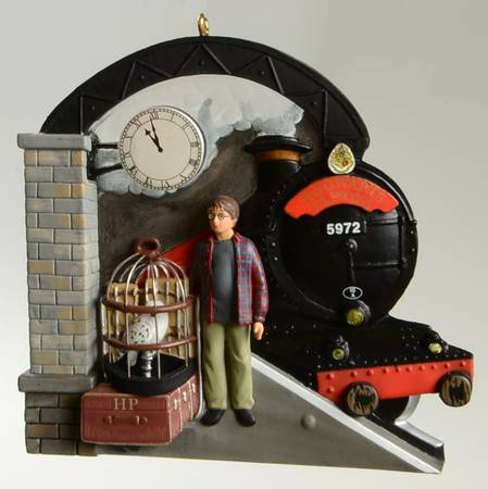 Harry Potter by Hallmark Gold Crown