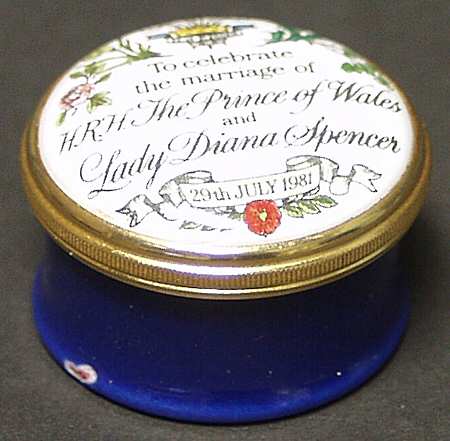 Royalty Commemorative Box Wedding Of Prince Charles & Diana - Boxed