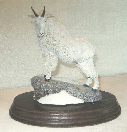 Majestic Wildlife of North America Mountain Goat - Boxed