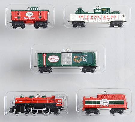 Lionel Train-Miniature 2007-North Pole Central Train - Boxed