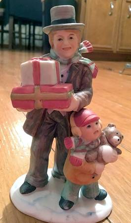 Homco Christmas Figurines Bearing Gifts - No Box