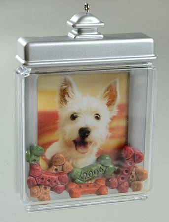 2006 Hallmark Christmas Ornaments Special Dog Photo Holder - Boxed