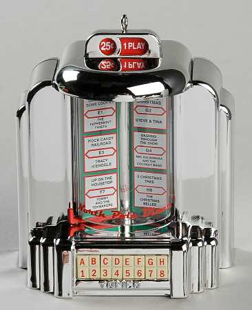 2007 Hallmark Christmas Ornaments Santa's Jukebox-Musical - Boxed