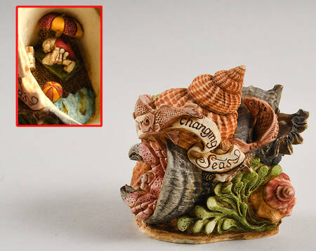 Treasure Jests Red Reef Inn - Boxed