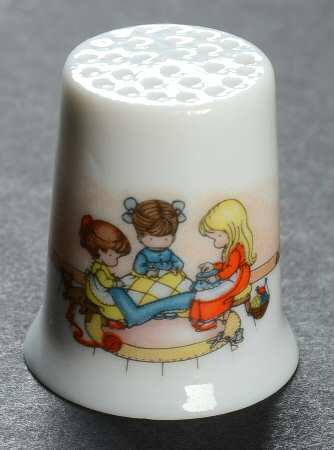 Joan Walsh Anglund Thimbles by Hallmark Gold Crown