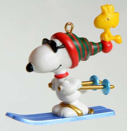 Winter Fun with Snoopy-Miniature 1999-Skiing #2 - Boxed