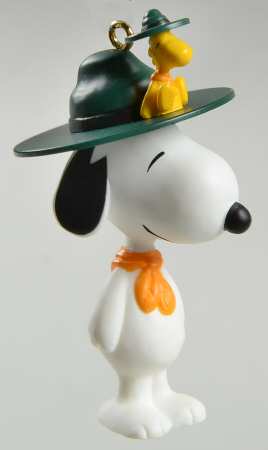 Spotlight on Snoopy by Hallmark Gold Crown