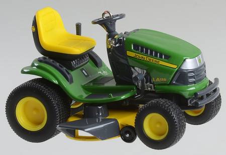 John Deere La135 Le Lawn Tractor - Boxed