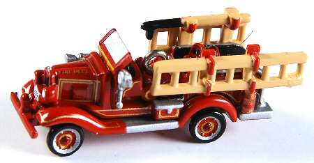 Fire Brigade-Miniature 2005-#2-American Lafrance 700 - Boxed