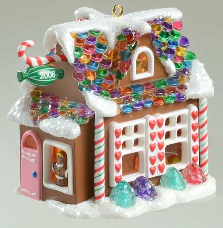 Noelville by Hallmark Gold Crown