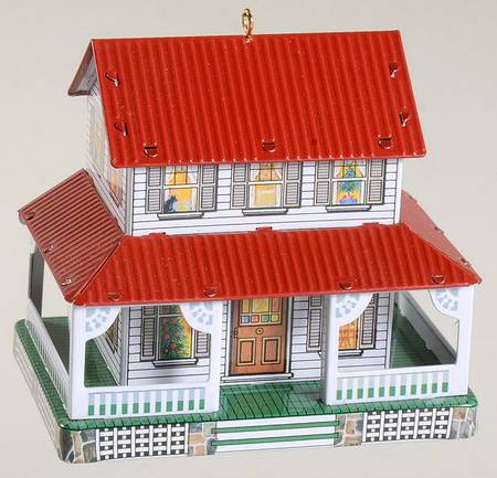 Town and Country Farm House - With Box