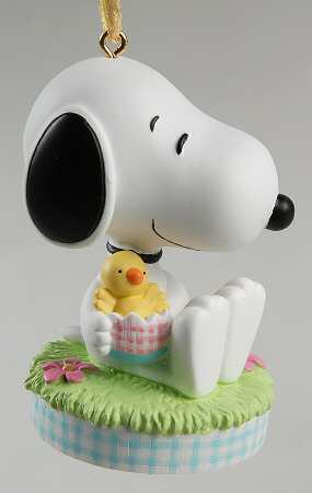 Peanuts Easter Ornaments A New Friend - Snoopy - Boxed
