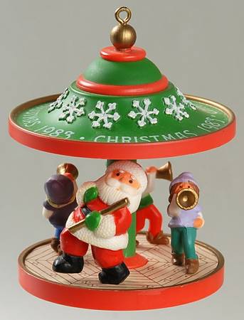 Carousel 1983-Santa & Friends - No Box
