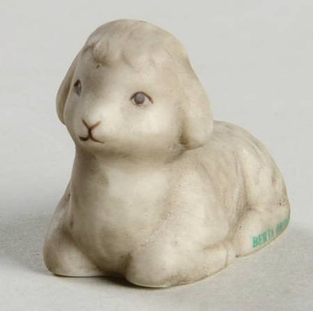 Light of the World-Berta Hummel Lamb-Head Straight - No Box