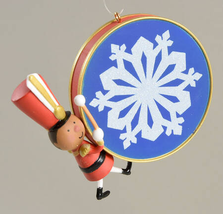 Musical Toy Soliders by Hallmark Gold Crown