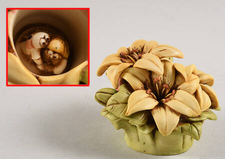 Lord Byron's Harmony Garden Wedding Lily - Boxed